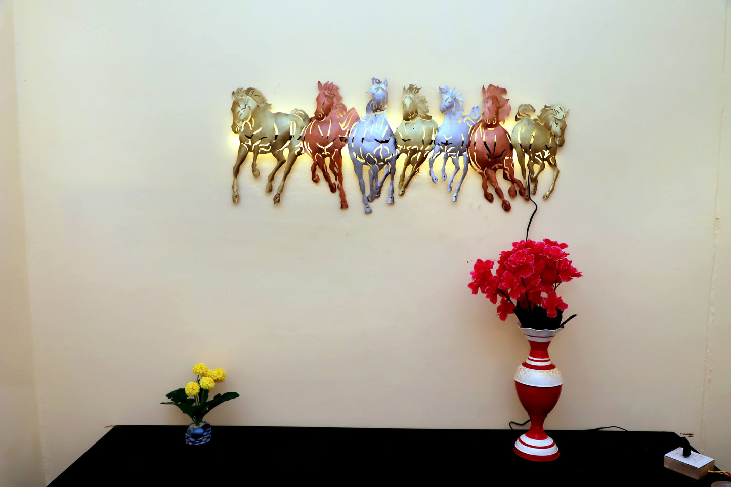 Multicolor Seven Lucky Horses with Led Light