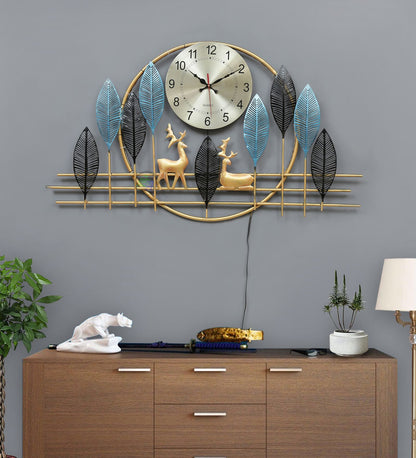 Multicolor Deer Design Metal Wall Clock