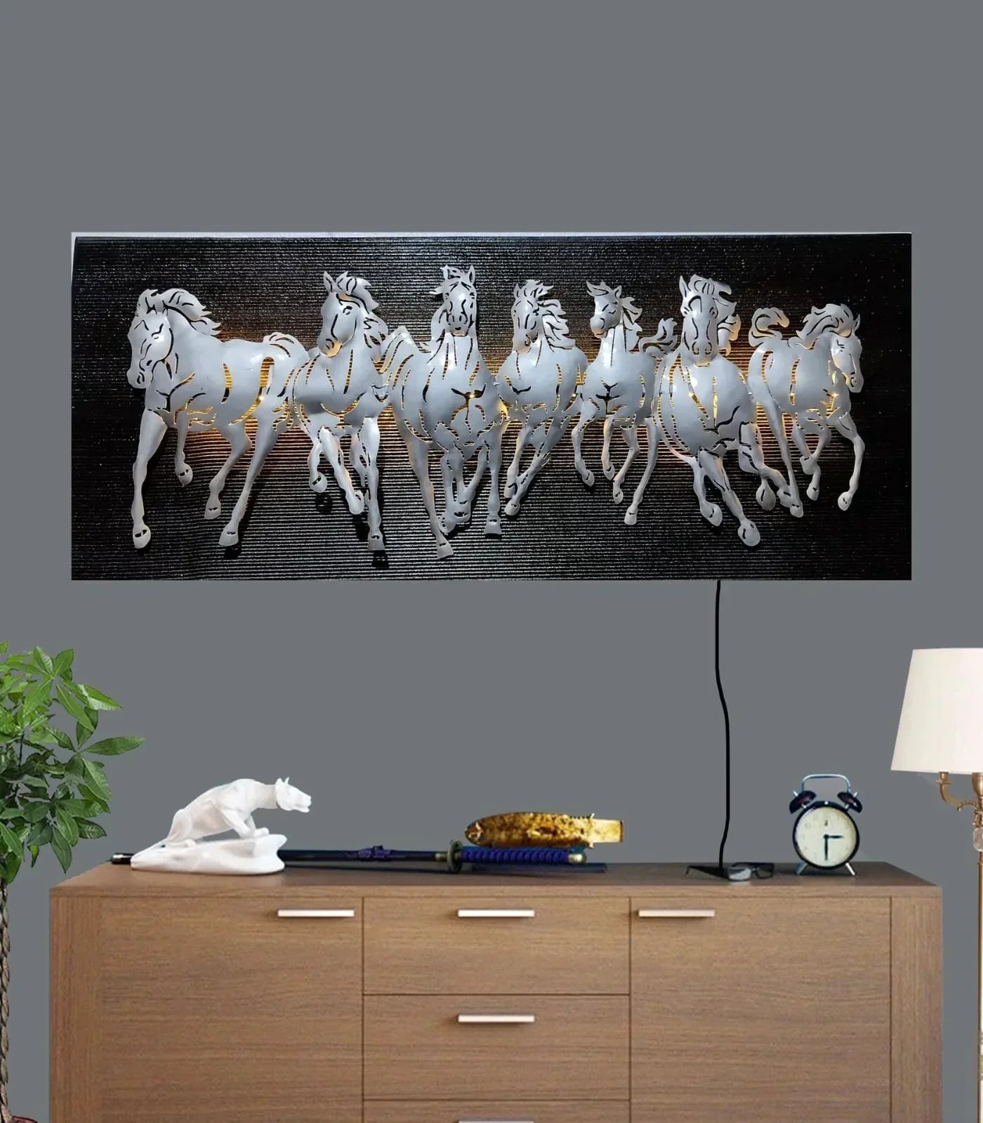 Silver Horse Panel 48*3*20